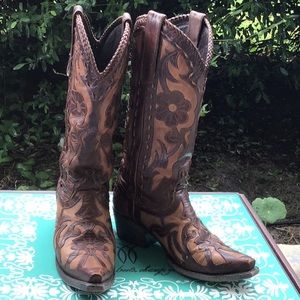 Leather Cowgirl Boots by Lane ❤️